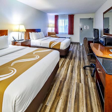 Quality Inn & Suites Lake Havasu City Eksteriør billede