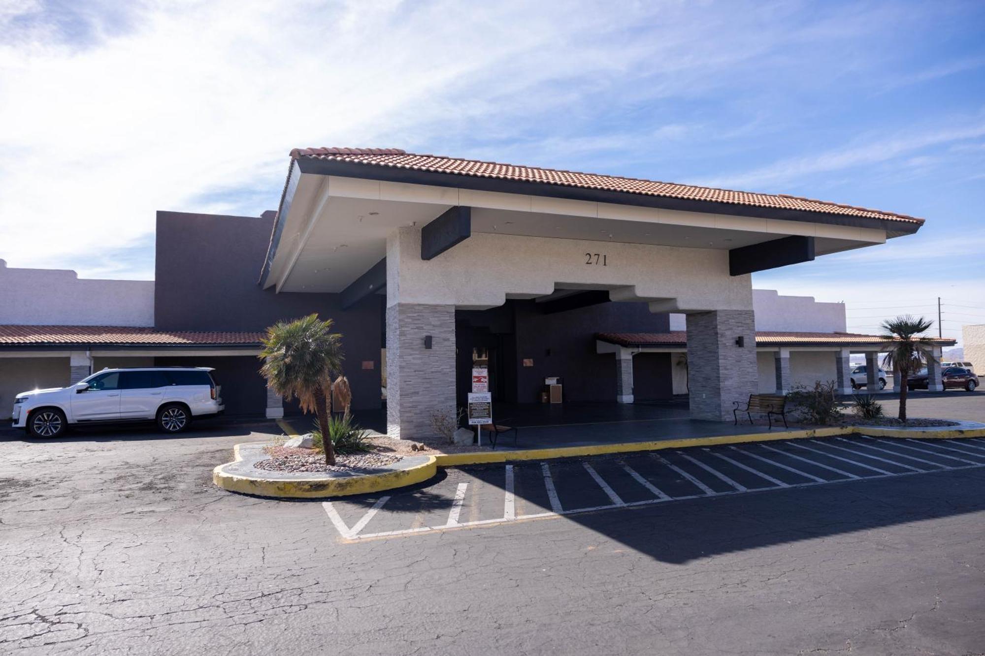 Quality Inn & Suites Lake Havasu City Eksteriør billede