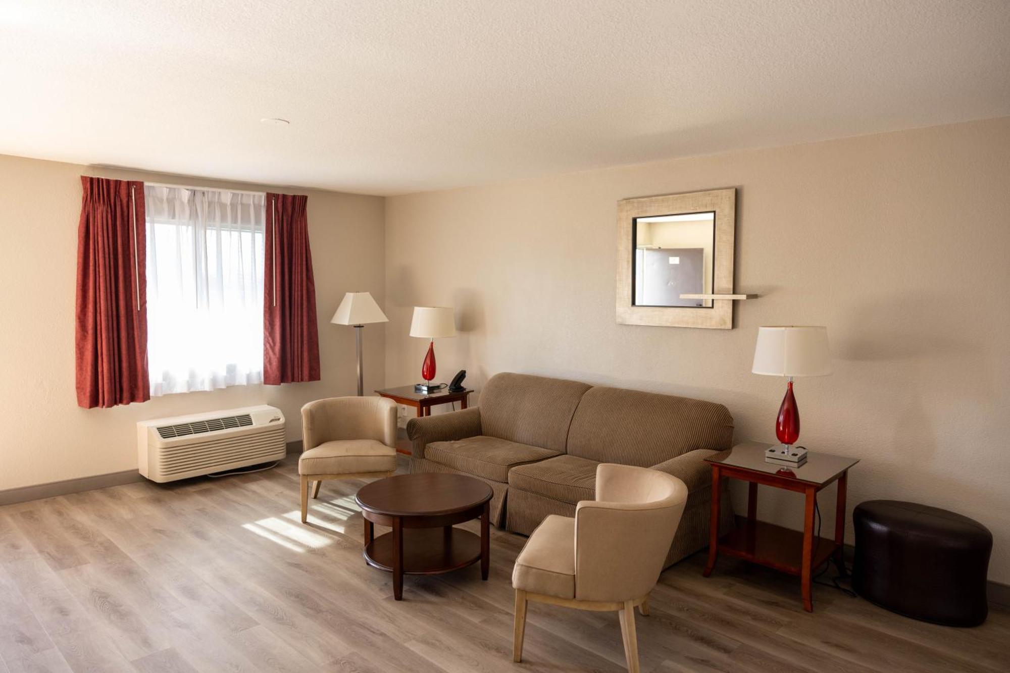 Quality Inn & Suites Lake Havasu City Eksteriør billede