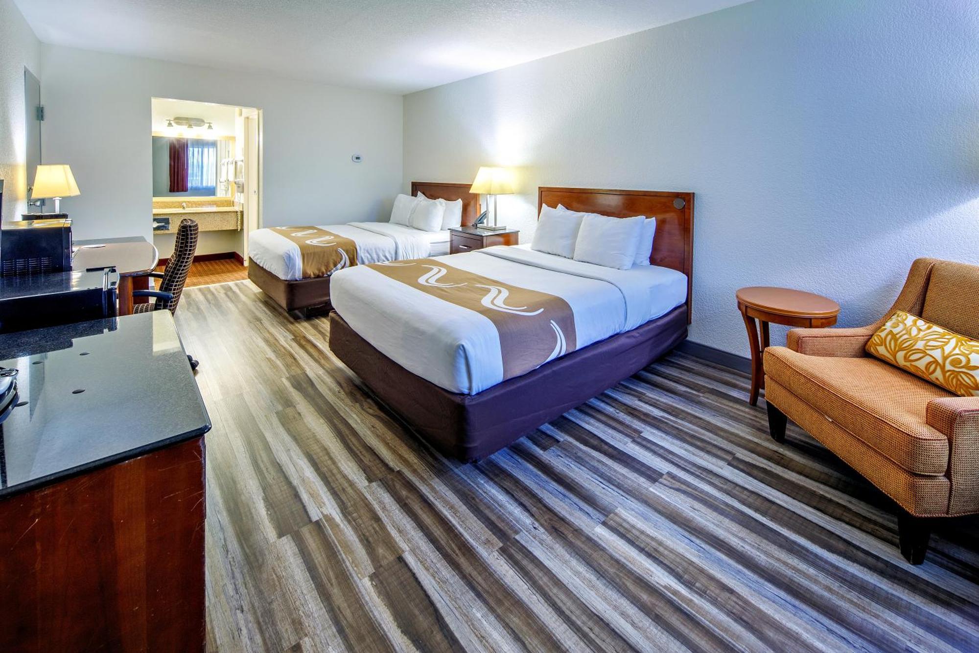 Quality Inn & Suites Lake Havasu City Eksteriør billede