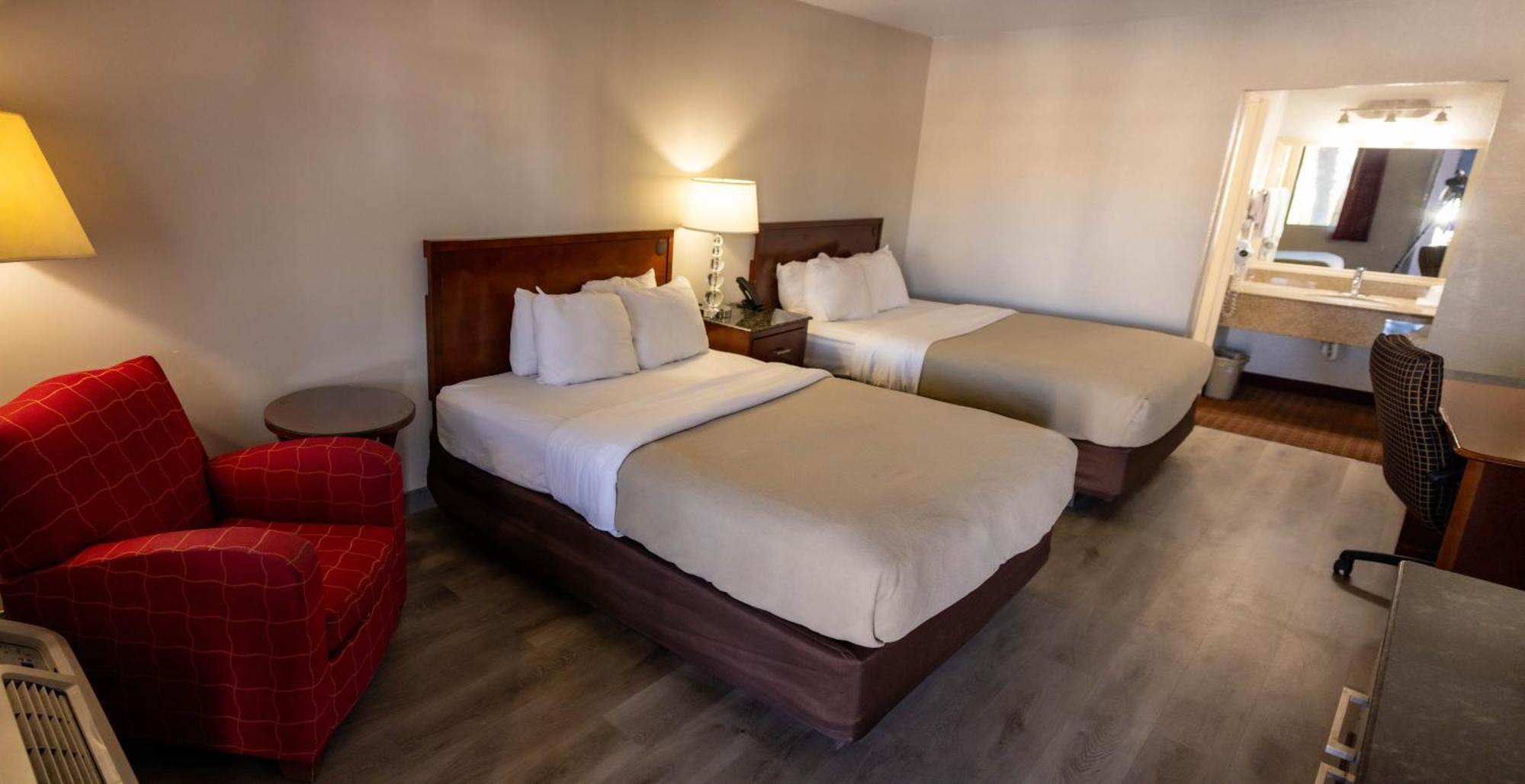 Quality Inn & Suites Lake Havasu City Eksteriør billede