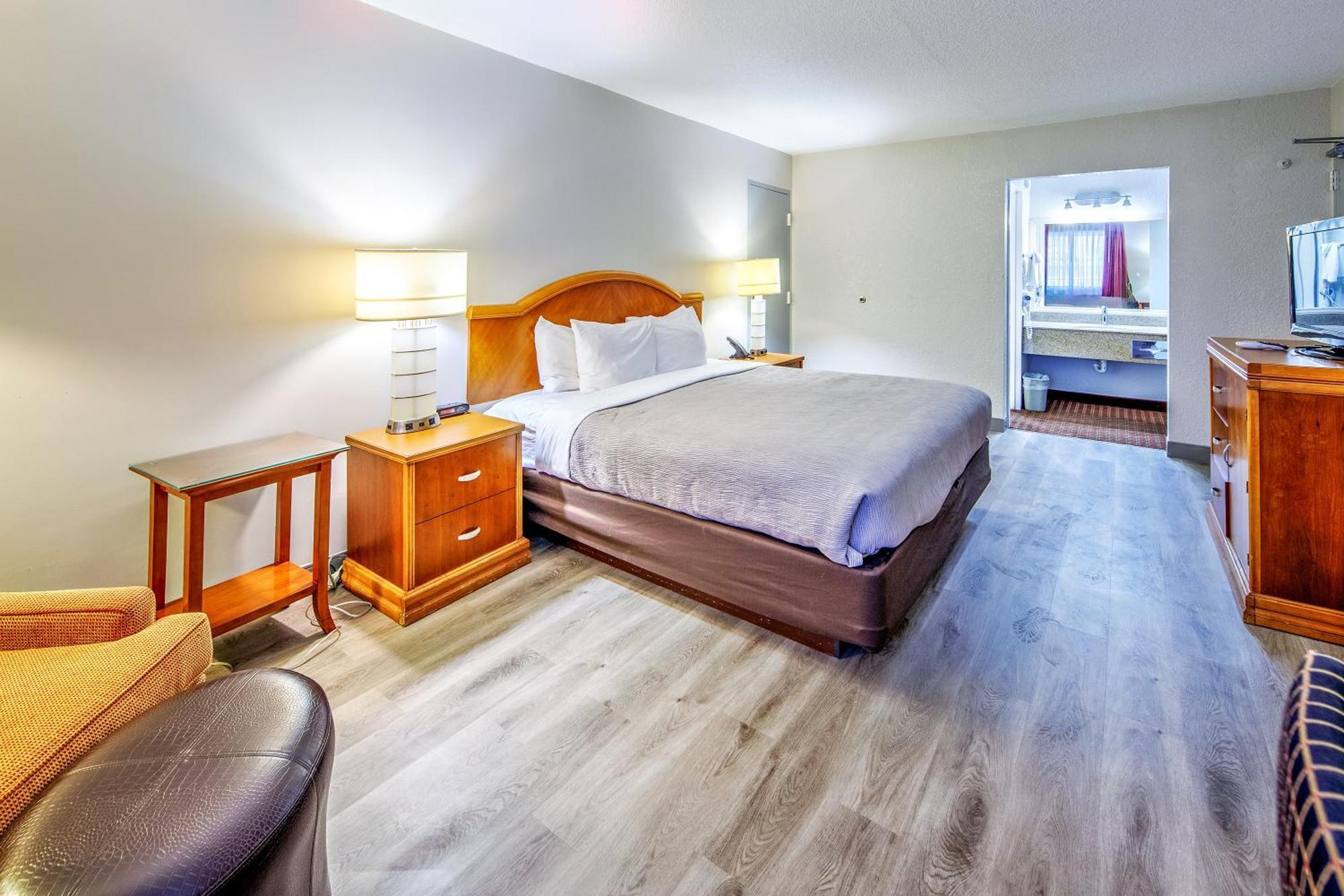 Quality Inn & Suites Lake Havasu City Eksteriør billede