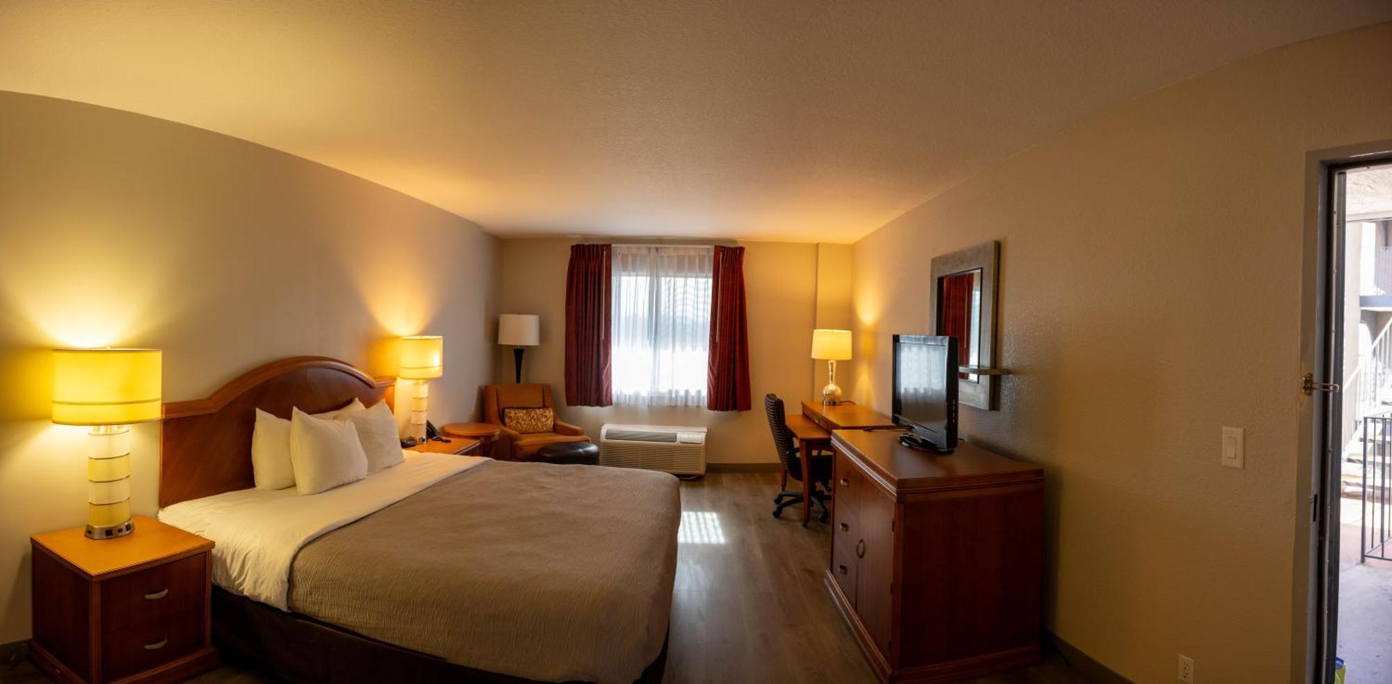 Quality Inn & Suites Lake Havasu City Eksteriør billede